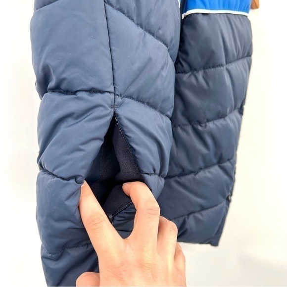 M&S London Studio Boy's Blue Hooded Puffer Vest Size 8-9 - Picture 3 of 12